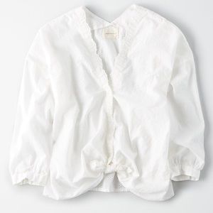 American Eagle v-neck eyelet blouse